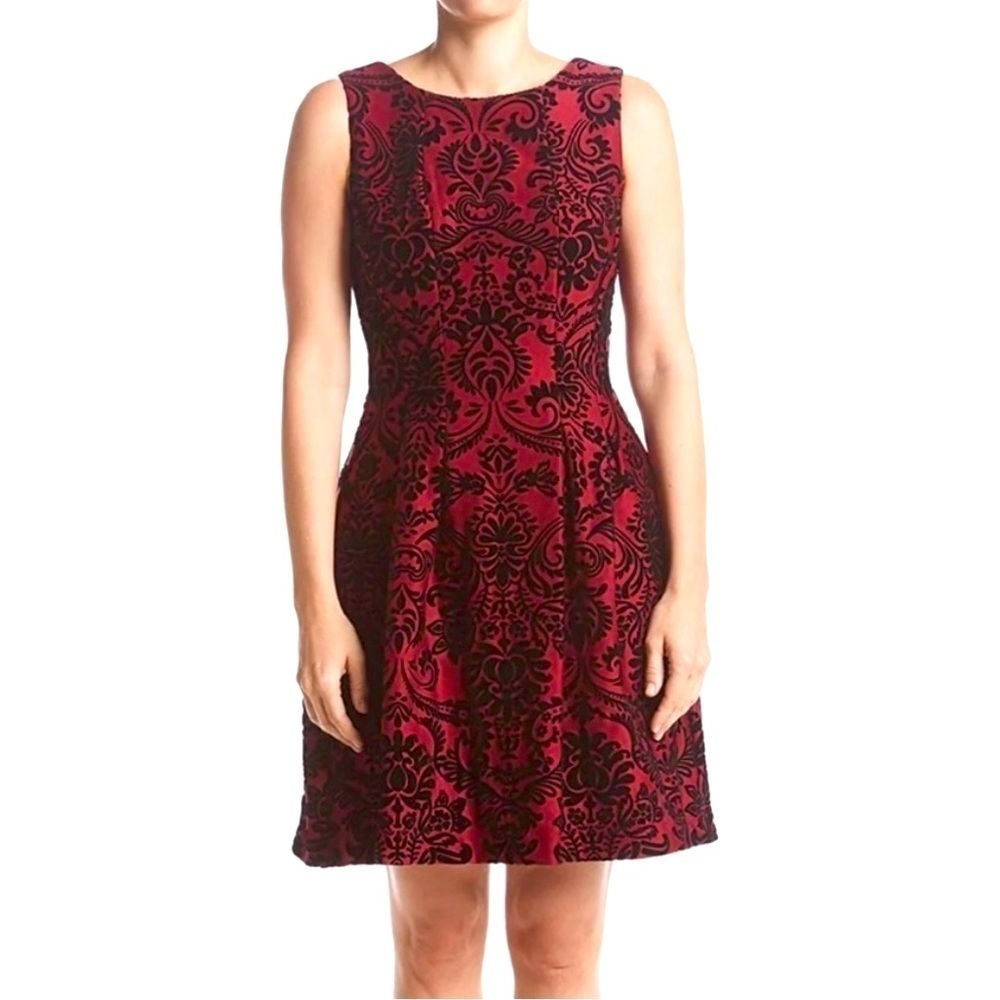 Gabby Skye Jacquard Print Fit and Flare‎ Paisley Dress size 6